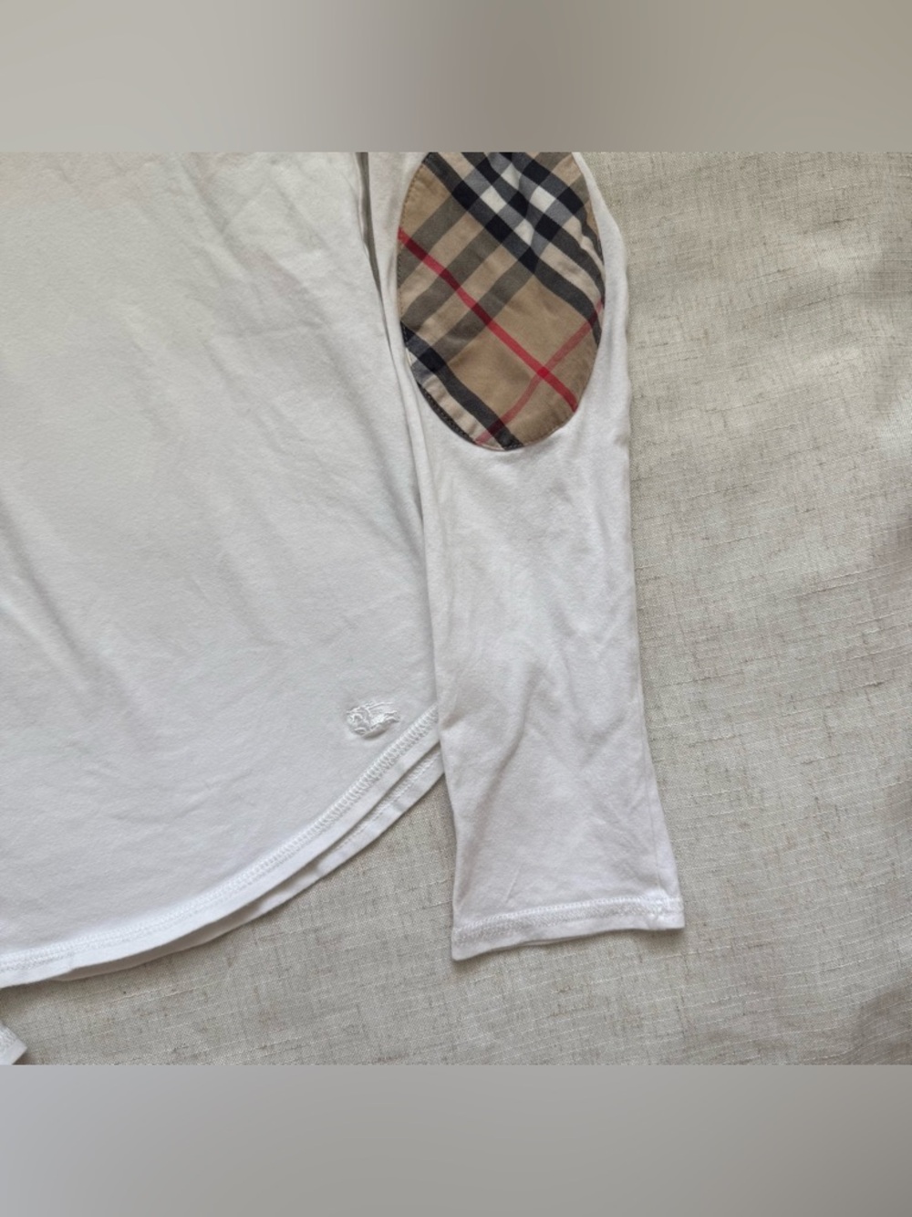 Y2K Burberry Longsleeve w/ Nova Check elbow patches - Picture 3 of 6